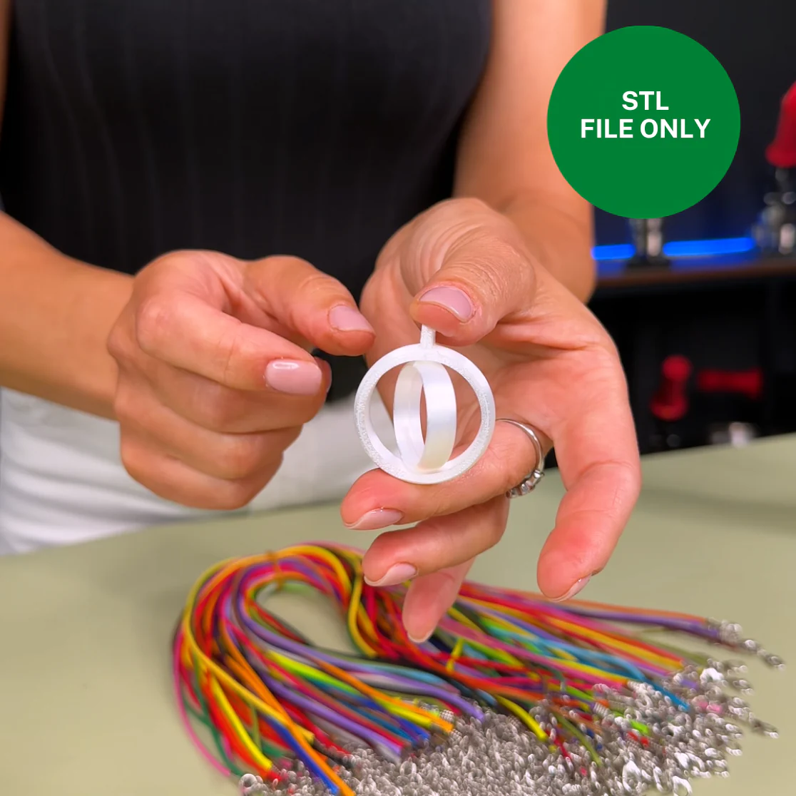 Rotating Keychain Charm - STL File - Image 5